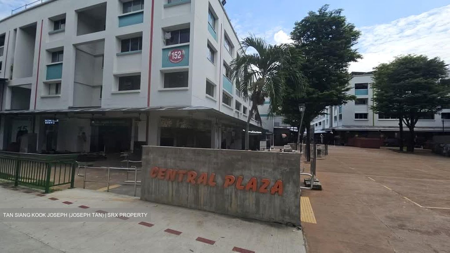 Serangoon North Avenue 1 (D19), Shop House #558497051